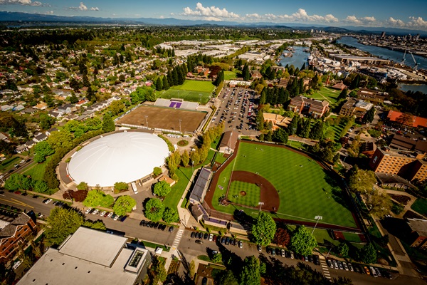 Bulletin cover 17-18